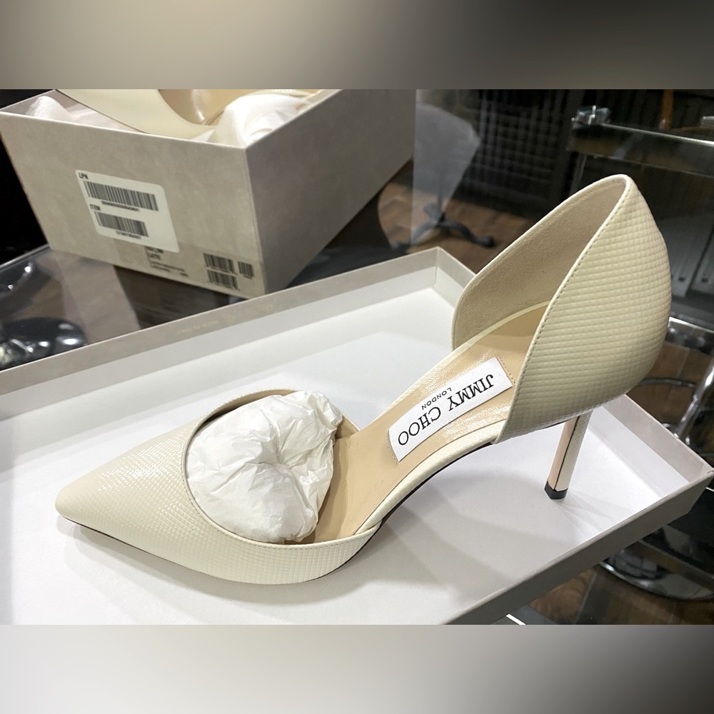 NIB Jimmy Choo size 39.5